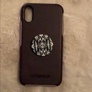 iPhone XR case with pop socket!